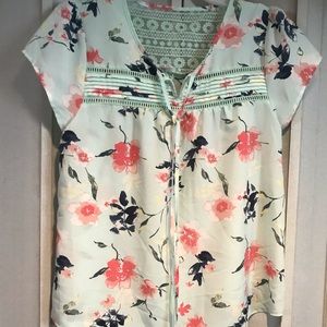 Mint floral shirt